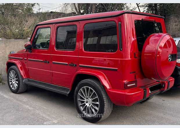 Mercedes-Benz G 500