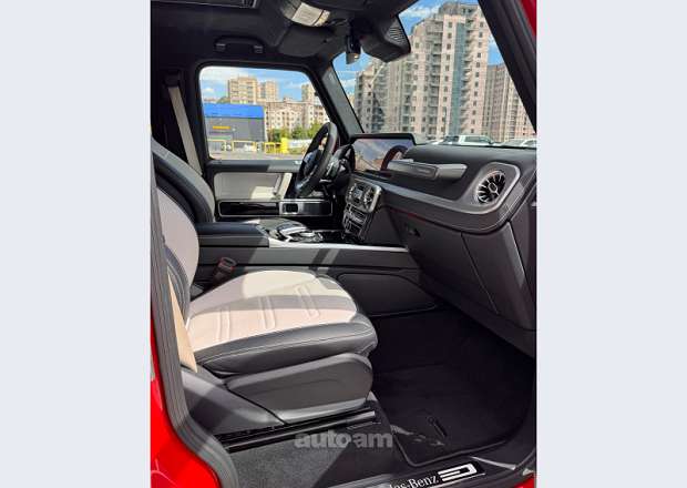 Mercedes-Benz G 500