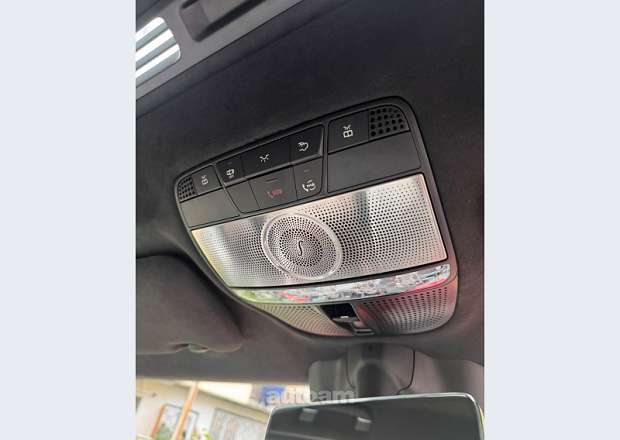 Mercedes-Benz G 500