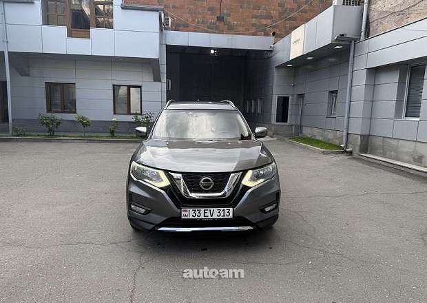 Nissan Rogue