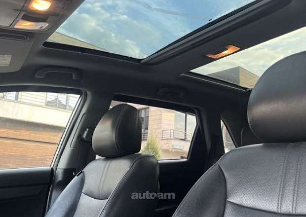 Kia Sorento 2010 — լուսանկար 8