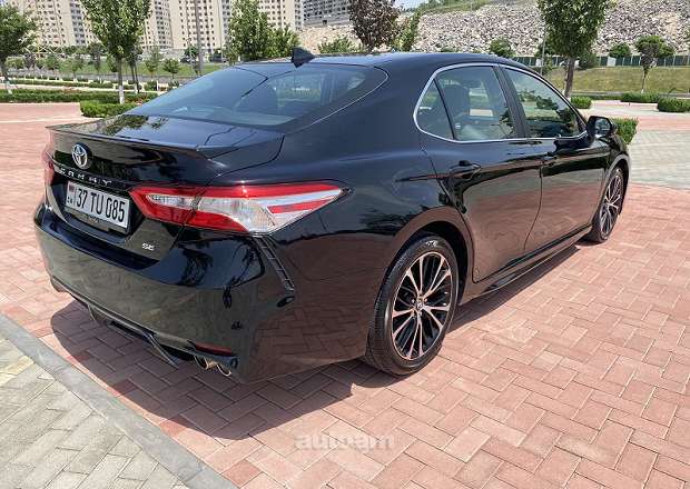 Toyota Camry 2020 — լուսանկար 6