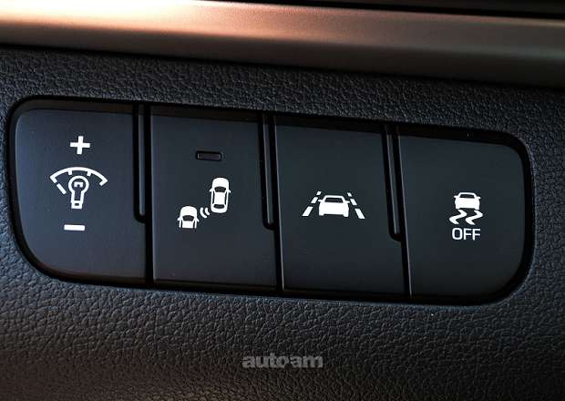 Hyundai Elantra 2019 — фото 10