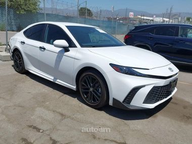 Toyota Camry  2025 