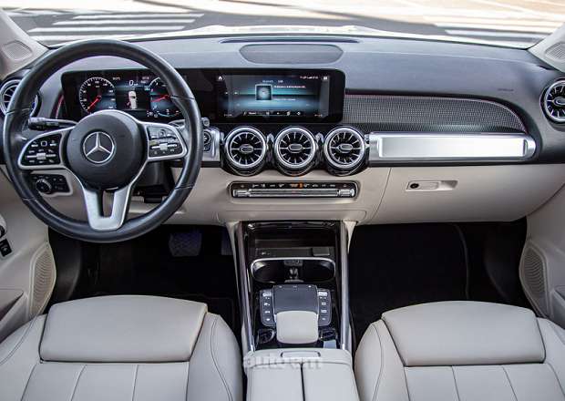Mercedes-Benz GLB 250