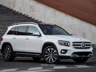 Mercedes-Benz GLB 250  2023 