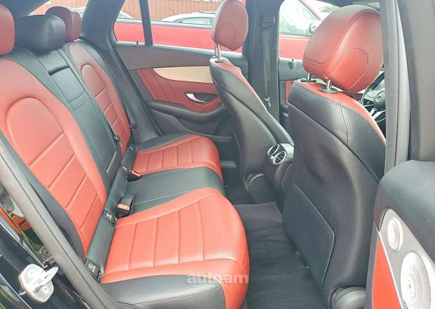 Mercedes-Benz GLE 300