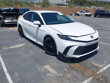 Toyota Camry  2025 