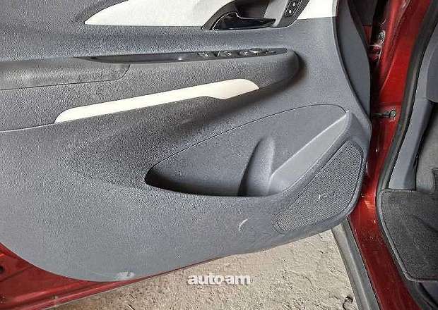 Chevrolet Bolt EV 2017 — լուսանկար 3
