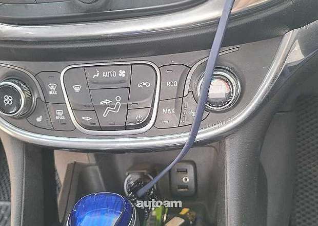 Chevrolet Volt 2016 — լուսանկար 7
