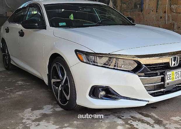 Honda Accord 2020 — լուսանկար 3