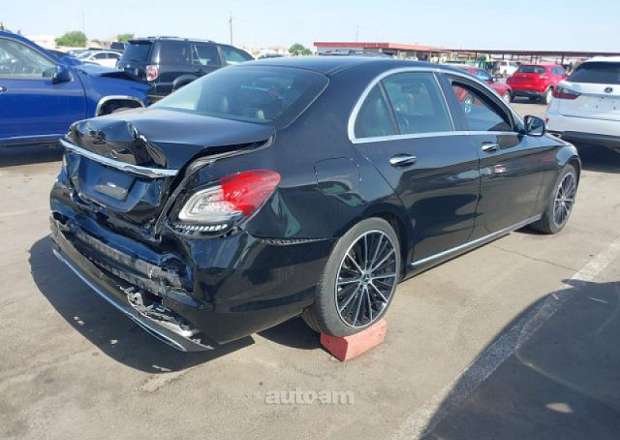 Mercedes-Benz C 300