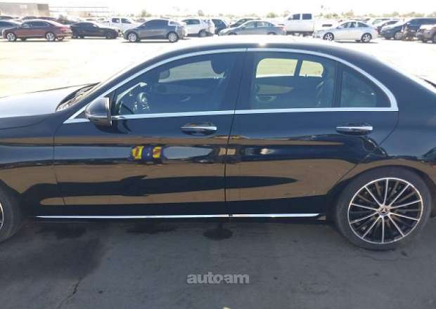 Mercedes-Benz C 300