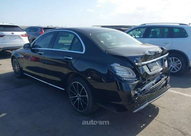 Mercedes-Benz C 300