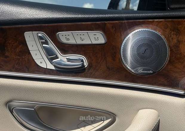Mercedes-Benz E 300