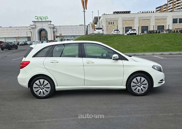 Mercedes-Benz B Electric Drive