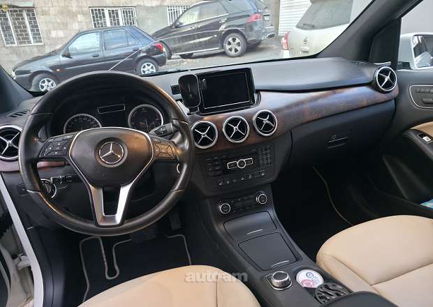 Mercedes-Benz B Electric Drive