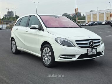 Mercedes-Benz B Electric Drive  2014 