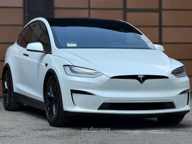 Tesla Model X  2023 