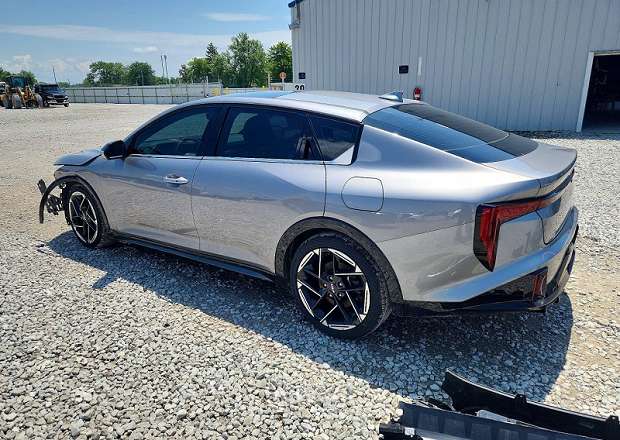 Kia K4