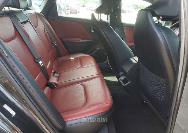 Kia K4