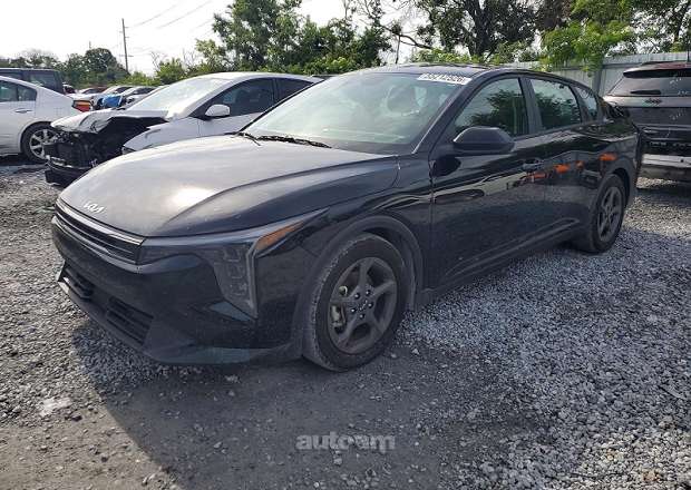 Kia K4