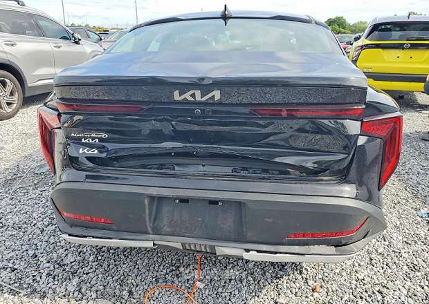 Kia K4