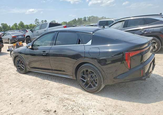 Kia K4