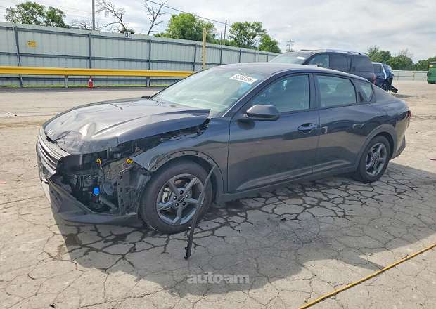Kia K4
