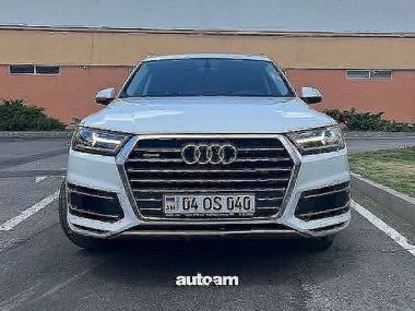 Audi Q7  2016 