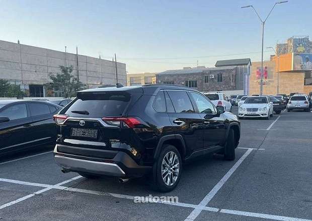 Toyota Rav 4
