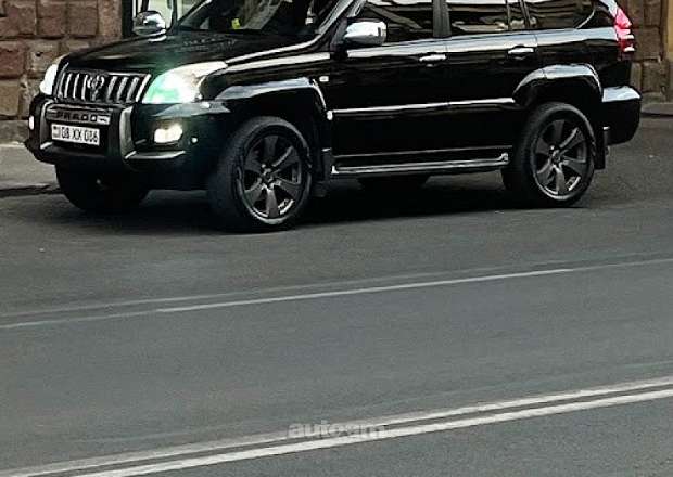 Toyota Land Cruiser Prado
