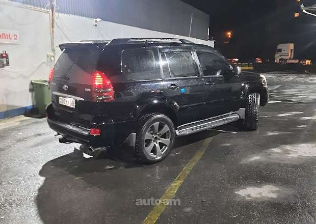 Toyota Land Cruiser Prado