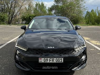 Kia K5  2020 