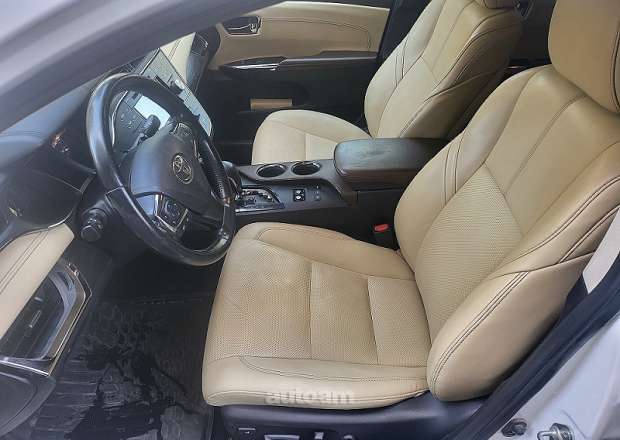 Toyota Avalon 2018 — լուսանկար 8
