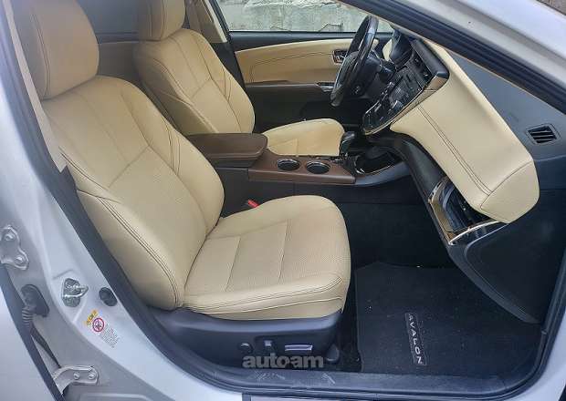 Toyota Avalon 2018 — լուսանկար 13
