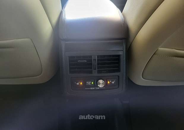 Toyota Avalon 2018 — լուսանկար 11