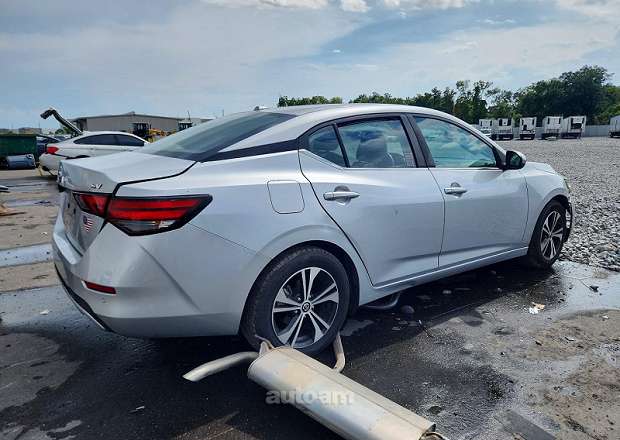 Nissan Sentra