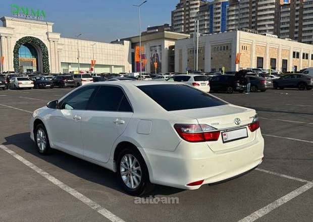 Toyota Camry 2015 — լուսանկար 4