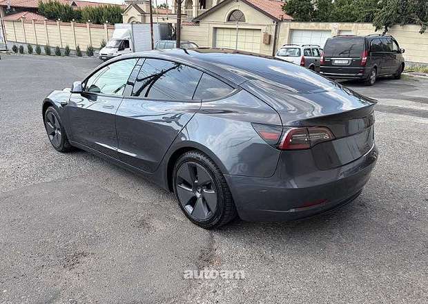 Tesla Model 3 2021 — photo 6