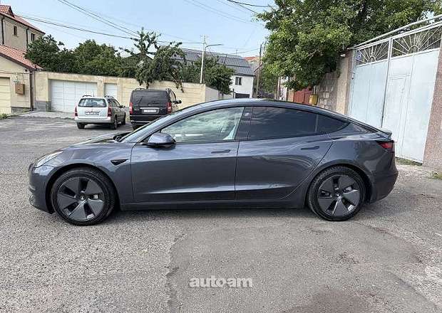 Tesla Model 3 2021 — photo 4