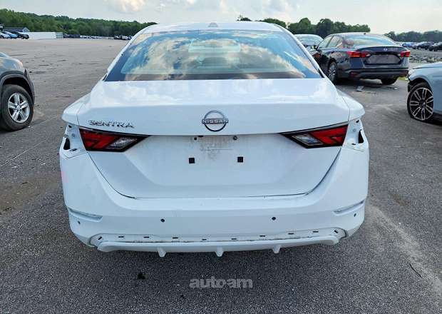 Nissan Sentra
