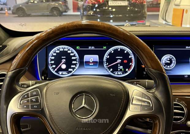 Mercedes-Benz S 500