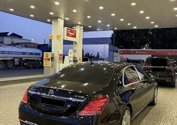 Mercedes-Benz S 500
