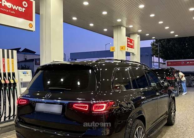 Mercedes-Benz GLS 400