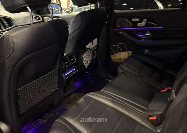 Mercedes-Benz GLS 400