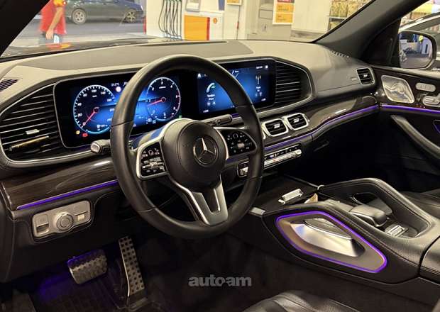 Mercedes-Benz GLS 400