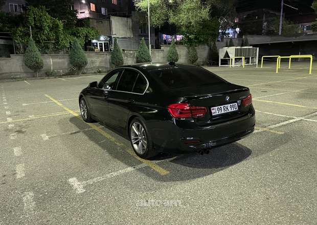 BMW 330