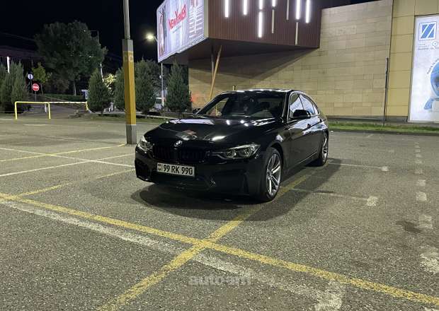 BMW 330