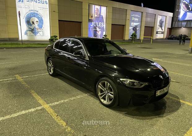 BMW 330